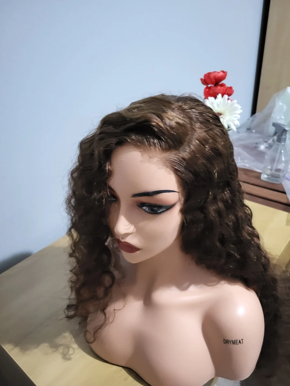 Wavy wig from Betty’s salon collection